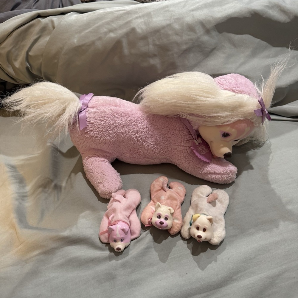 Vintage 1991 Puppy Surprise Pink & Cream Dog +3 Puppies & Original Collar Hasbro